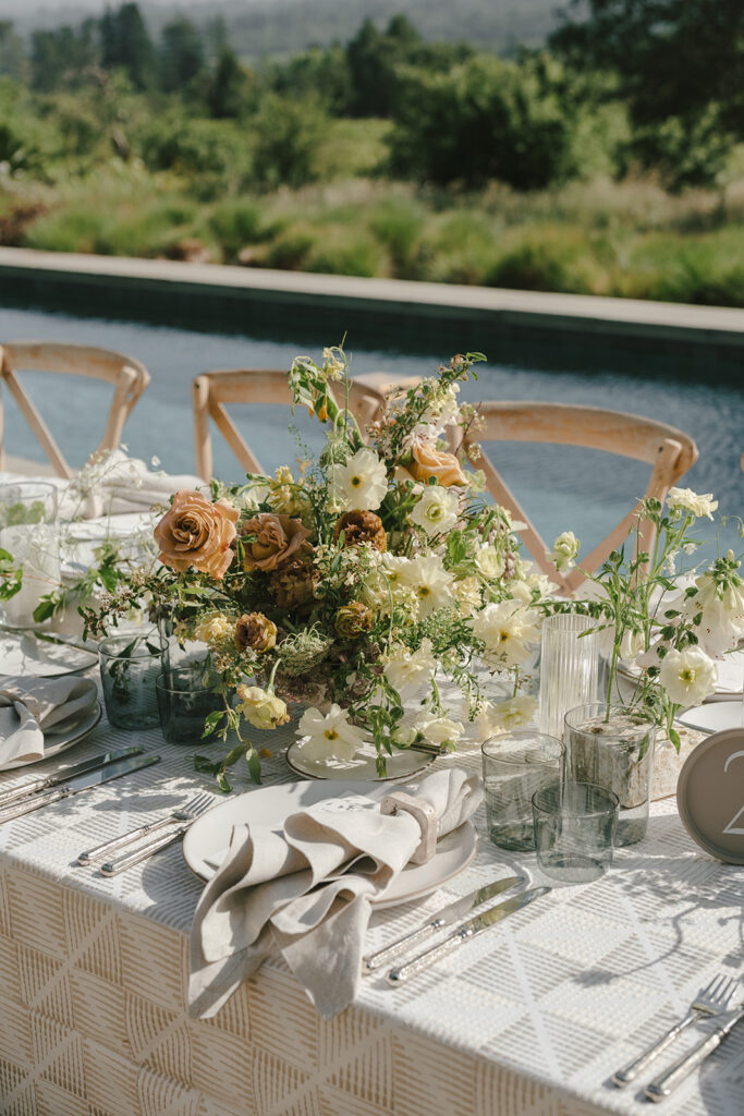 Elevated Sonoma, CA, wedding tablespace